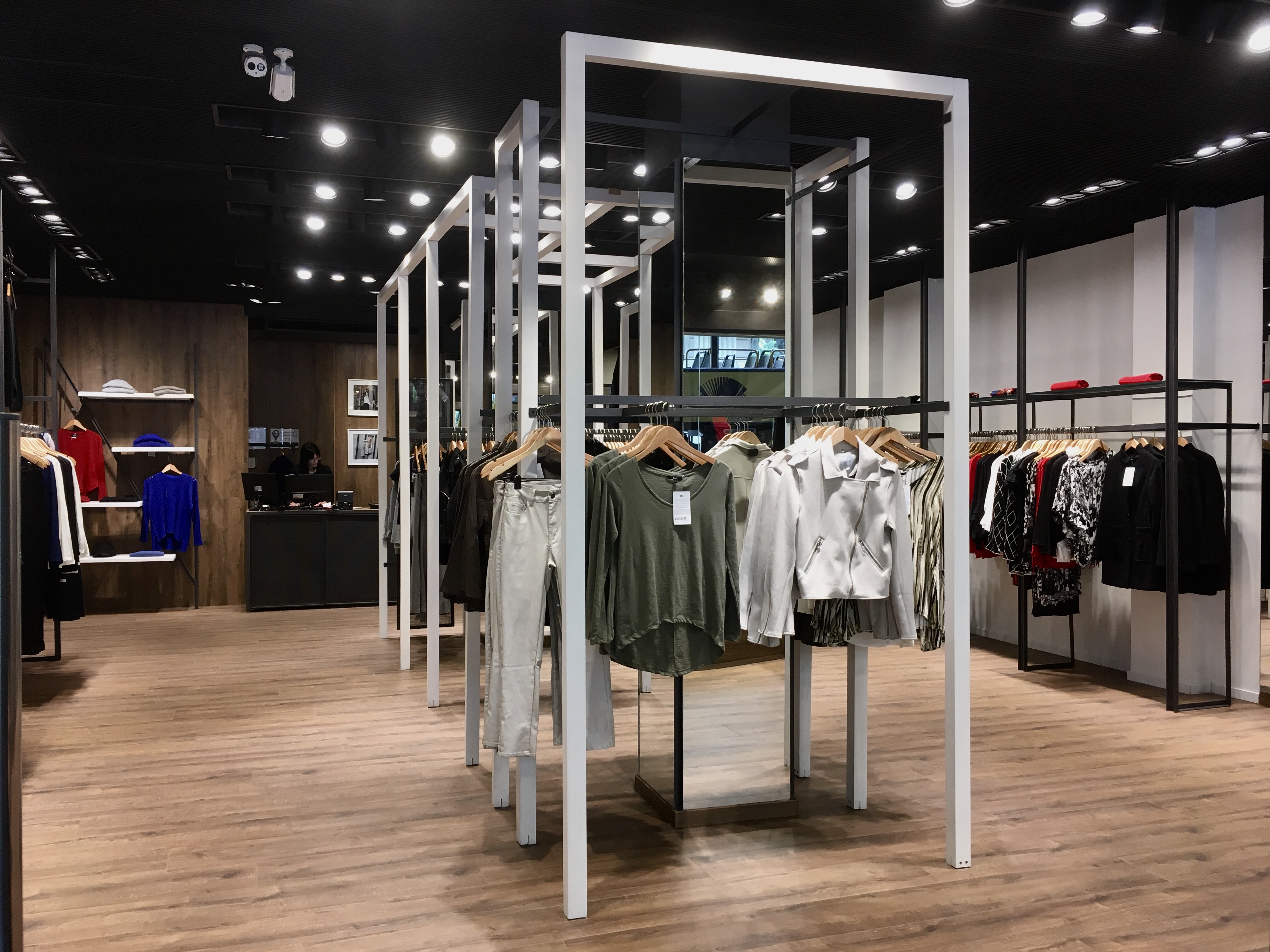 8CC6565C-72F2-4404-83DD-E96A391E951D