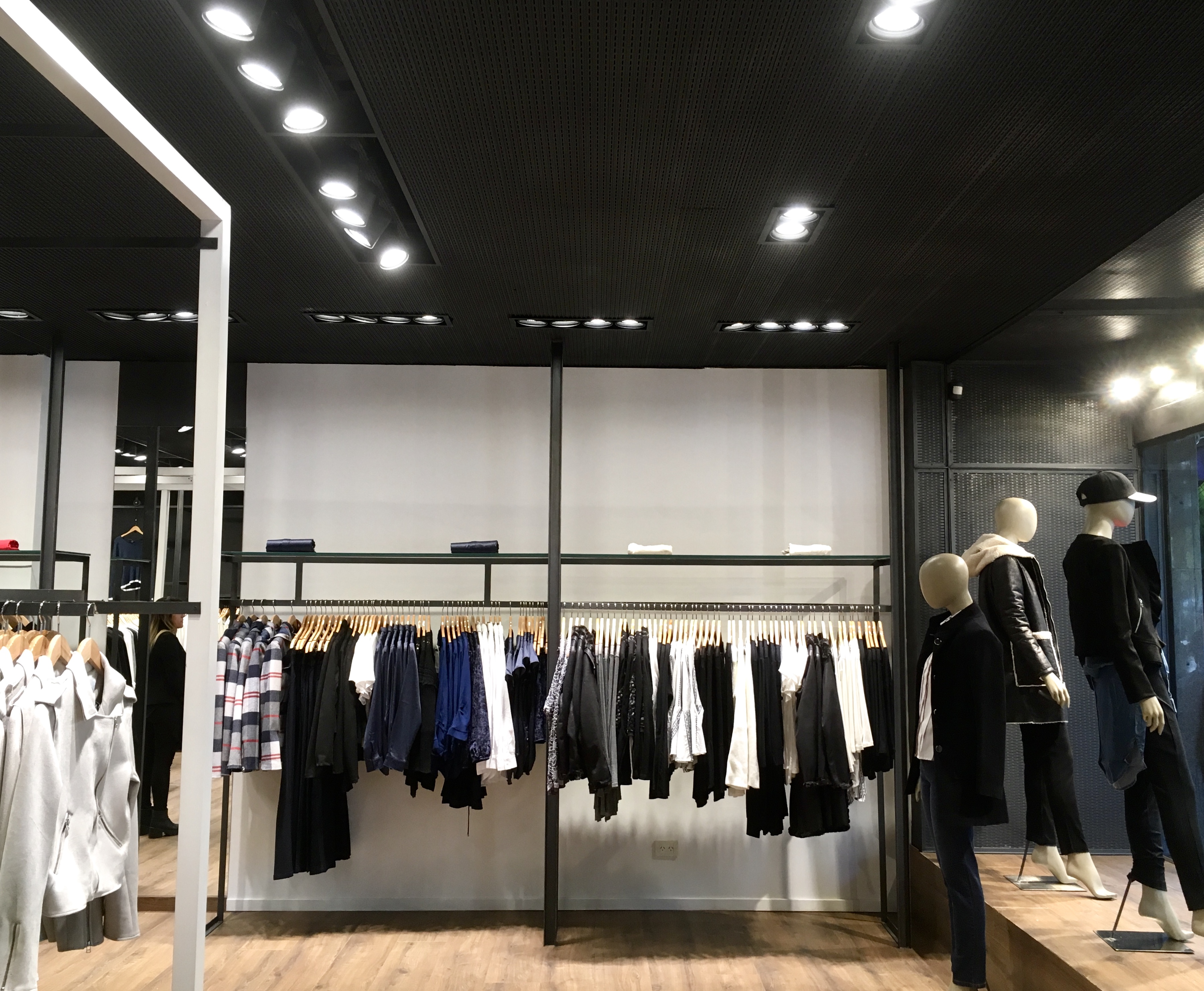 D303EF75-3CAF-47A9-BECE-51C1E21F0AE2